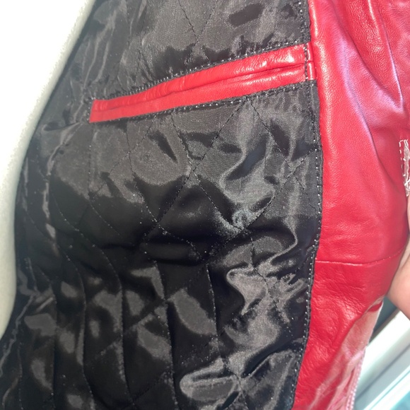 CAVA Vintage Style Red Leather Jacket - Picture 6 of 9